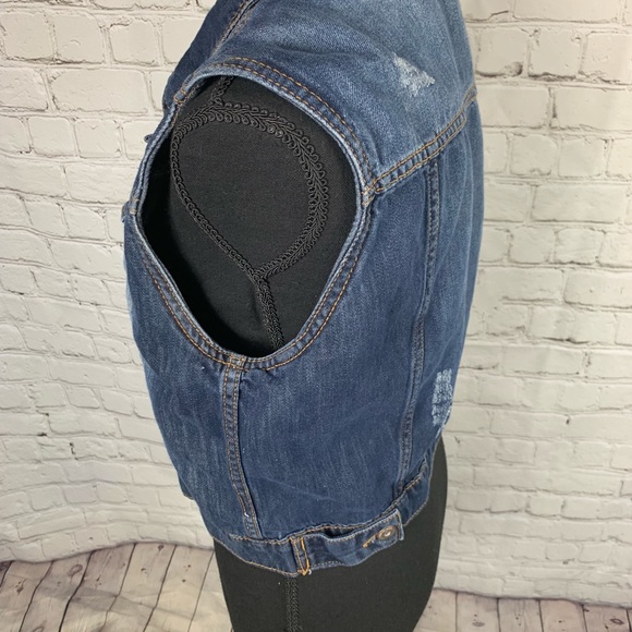 Cest voi distressed denim vest - Picture 4 of 6